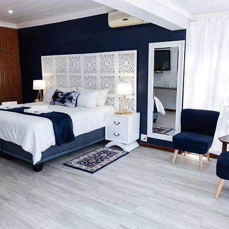 Gemstone Guest House Клерксдорп Екстериор снимка