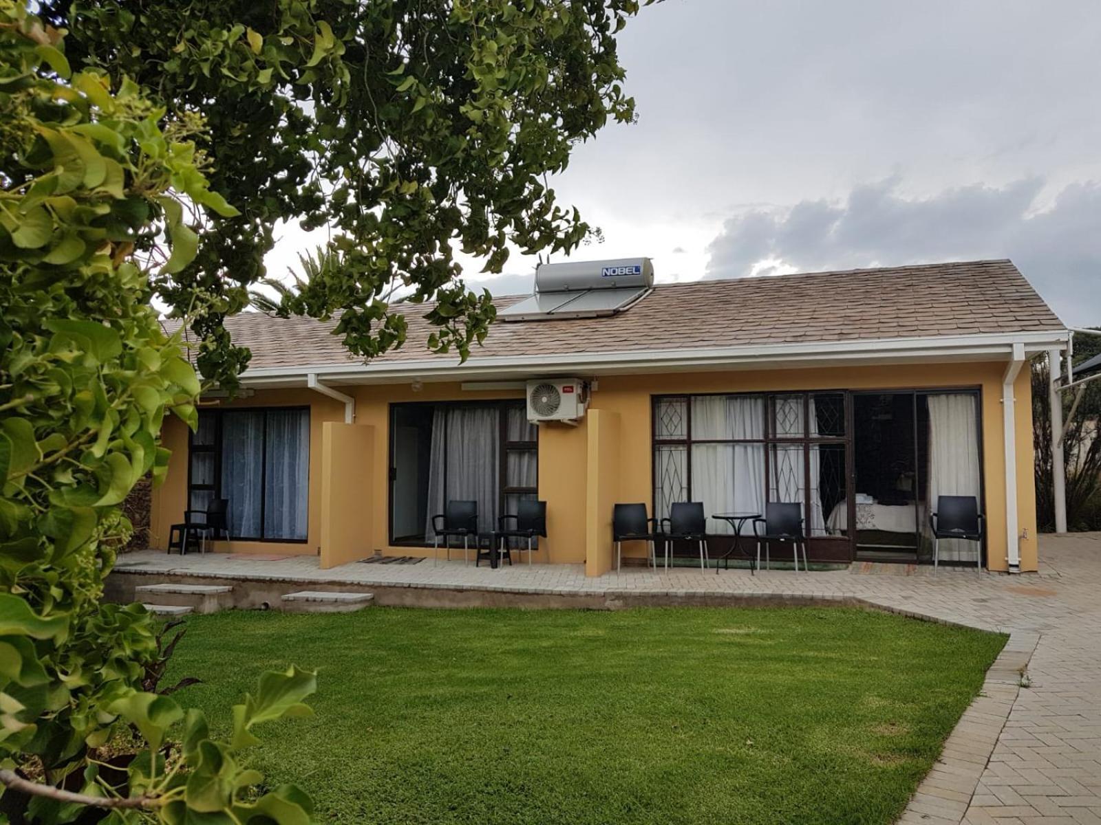Gemstone Guest House Клерксдорп Екстериор снимка